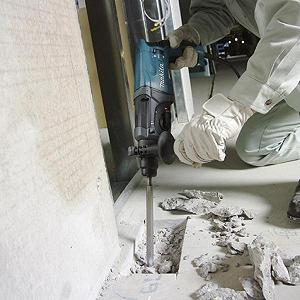 Перфоратор Makita HR2470, 780Вт, 0-1100 об / мин, 2.7Дж, 3 режима (HR2470) mp.test-s.org.ua - Фото 1