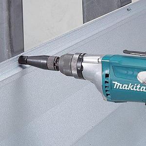 Шурупокрут Makita сетевой FS 2700, 570Вт, 0-2.500 мин, 1.8 кг (FS2700) mp.test-s.org.ua - Фото 1